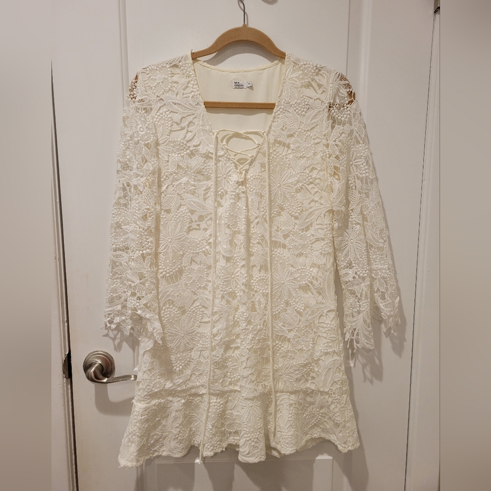 Love indie. White Crochet Lace Long Sleeve Festival Boho Mini Dress Small